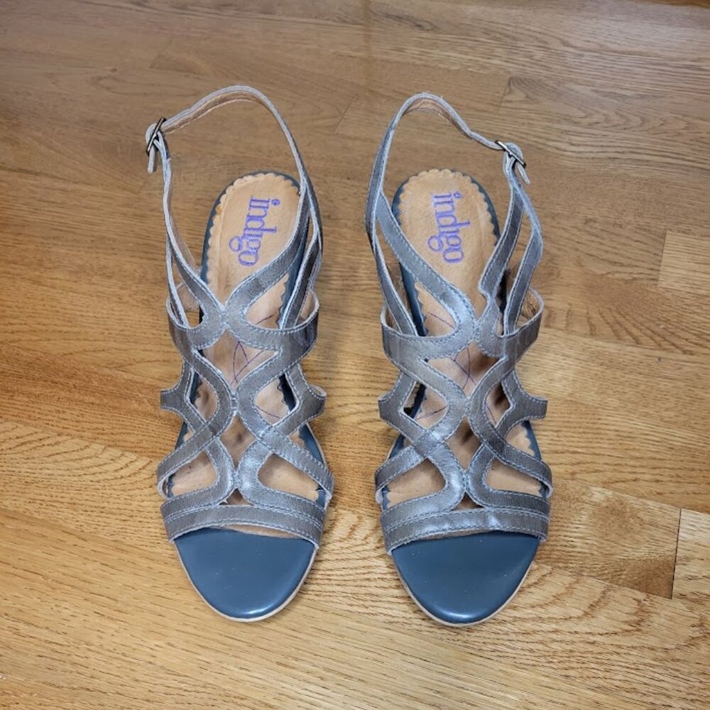 Indigo by Clarks Strappy Leather Slingback Sandals – Taupe – Size 10M